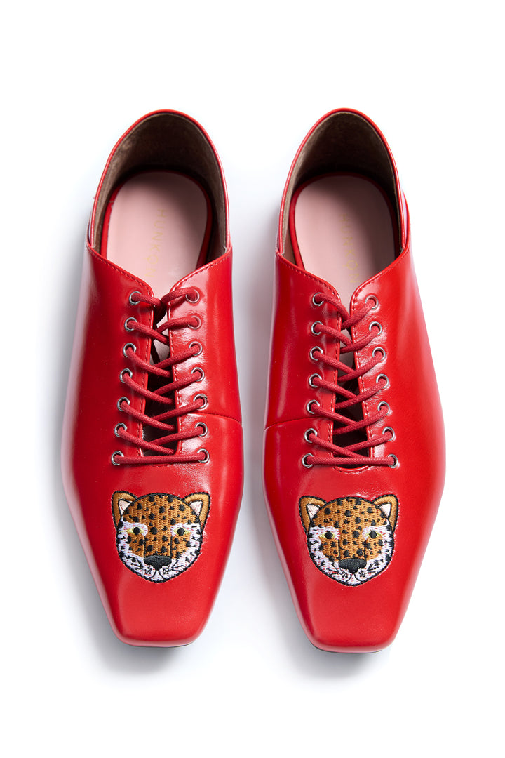 HUNKØN Elfrida Shoes Accessories Red