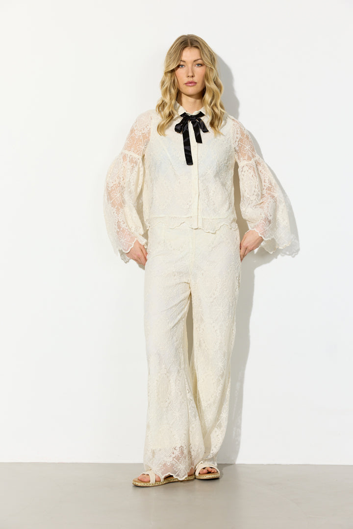 HUNKØN Lulu Lace Shirt Skjorter Cream Lace