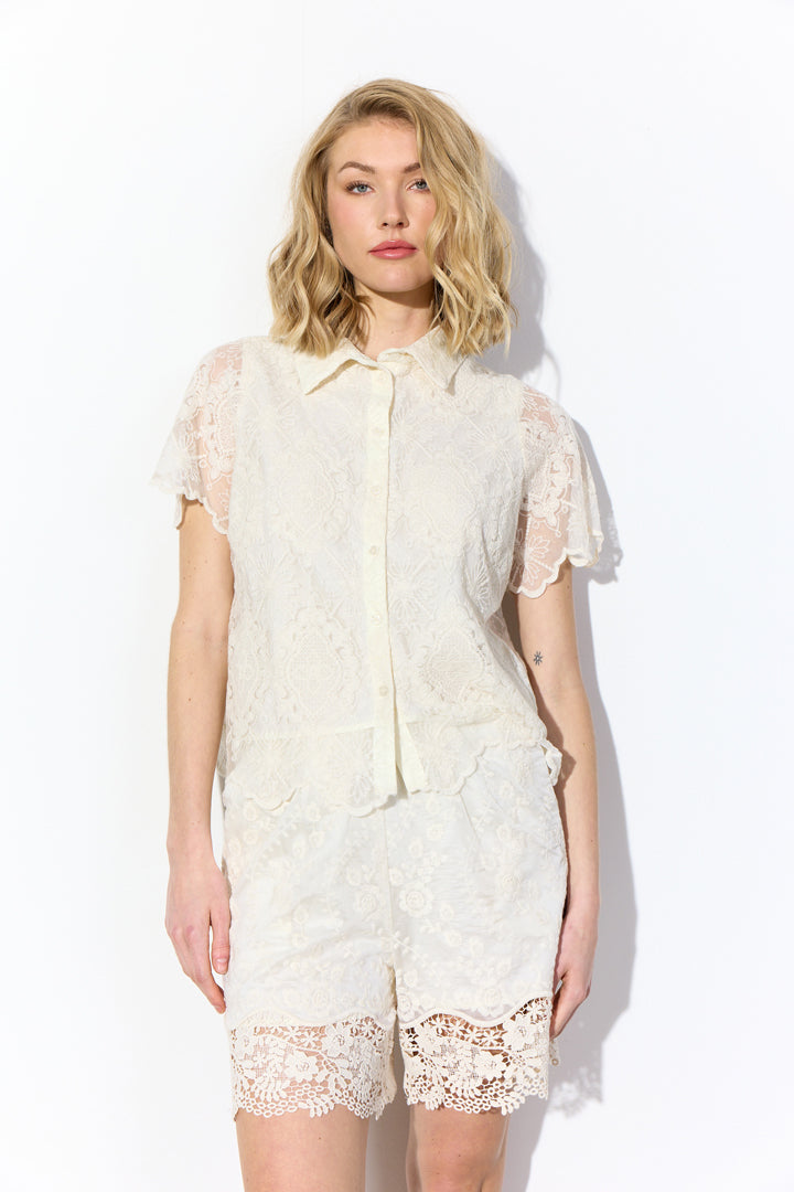 HUNKØN Lulu Short Lace Shirt Skjorter Cream Lace