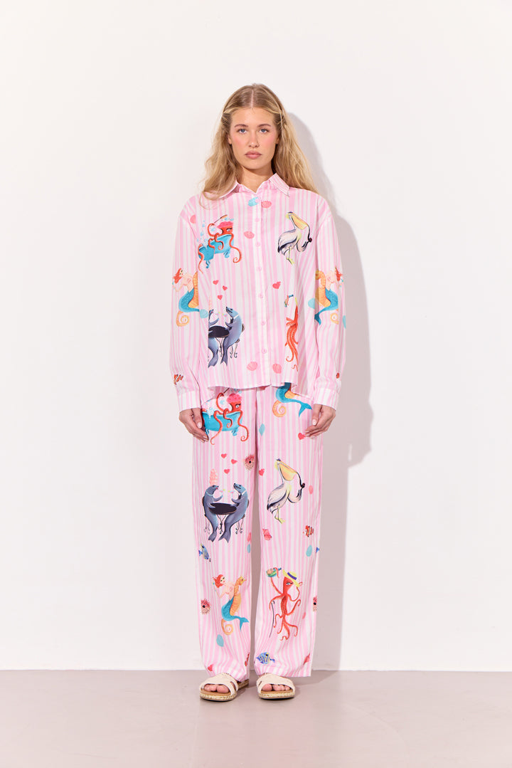 HUNKØN Nessie Shirt Skjorter Pink Ocean Art Print