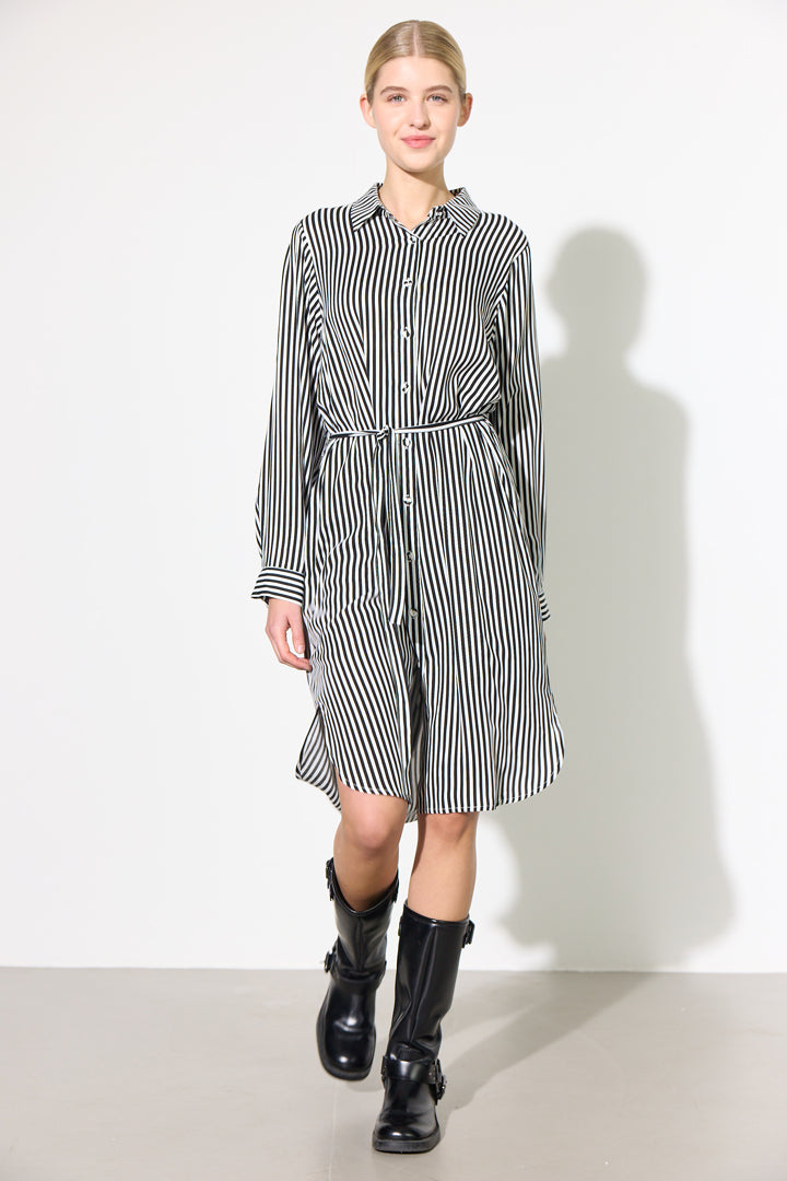 HUNKØN Vicky Shirtdress Kjoler Black Striped