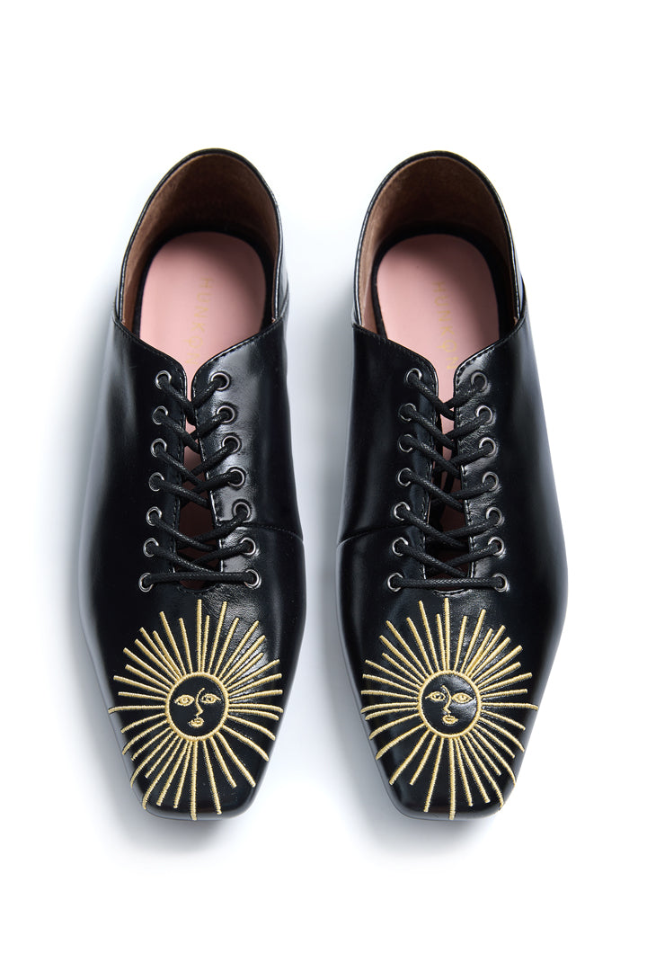 HUNKØN Elfrida Shoes Accessories Black