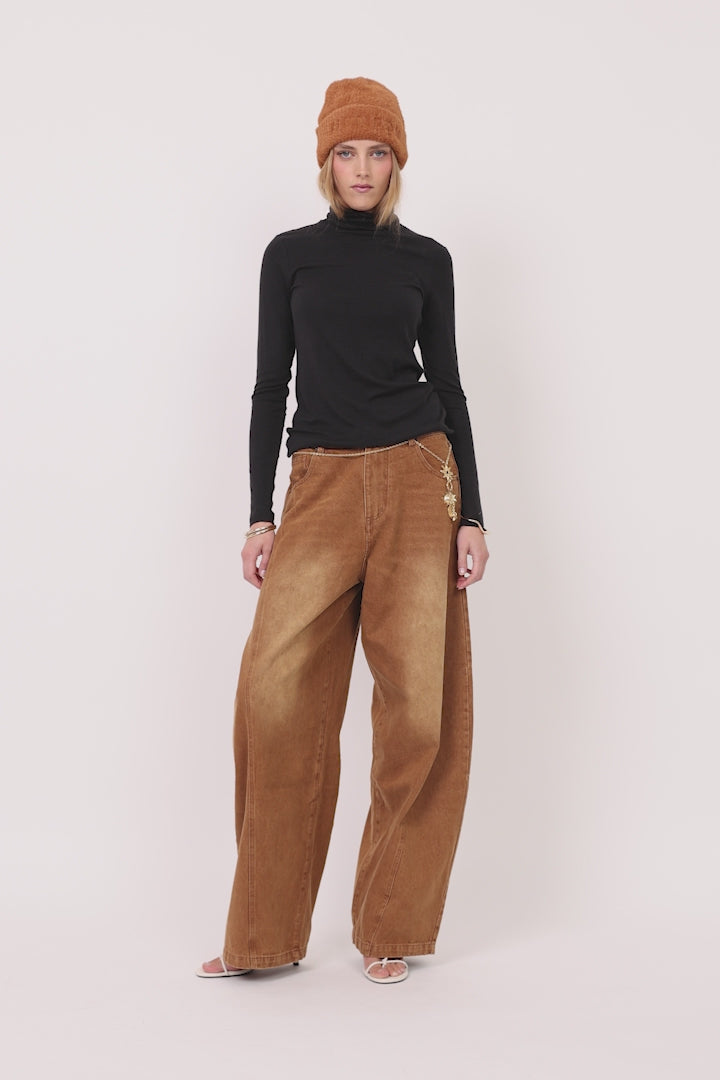 HUNKØN Renata Barrel Jeans Bukser Brown
